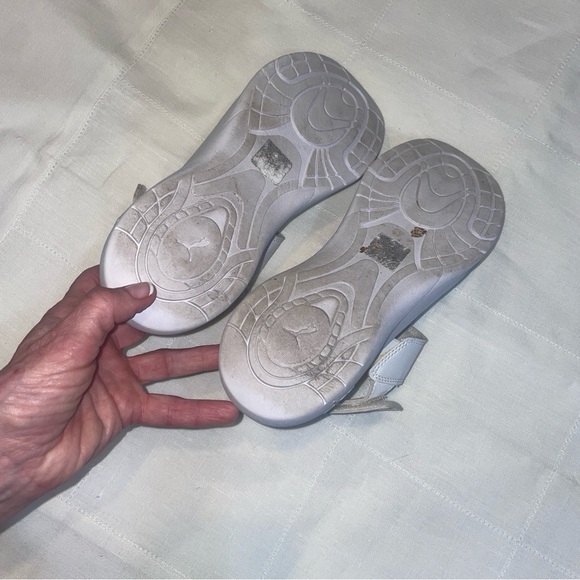 PUMA White Adjustable Double Strap Sandals 8 - Picture 6 of 7